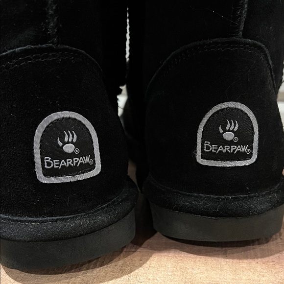 BearPaw Women's Classic Black Winter Boots - Picture 3 of 6